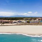 Pierre & Premium Domaine Du Golfe Du Lion 4* 圣西普里安