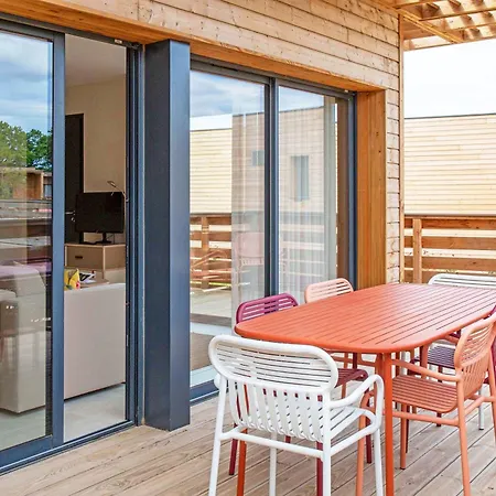 Pierre & Premium Domaine Du Golfe Du Lion Apart Otel Saint-Cyprien (Pyrenees-Orientales)