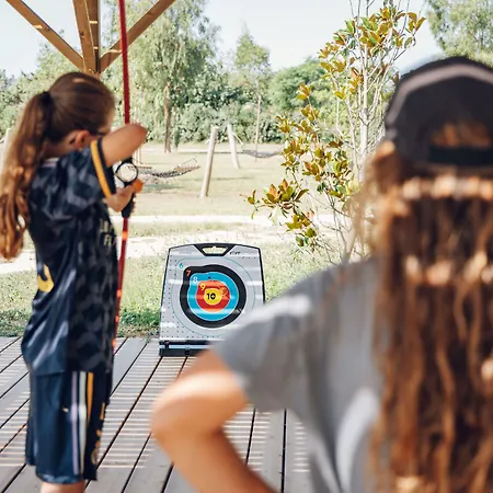 Pierre & Premium Domaine Du Golfe Du Lion מלון דירות