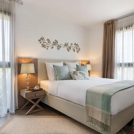 Pierre & Premium Domaine Du Golfe Du Lion 4* Saint-Cyprien