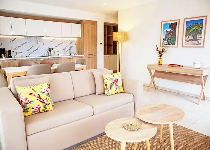 Pierre & Premium Domaine Du Golfe Du Lion Saint-Cyprien (Pyrenees-Orientales)