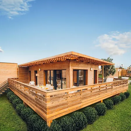 Pierre & Premium Domaine Du Golfe Du Lion 4*