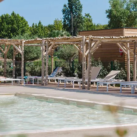 Aparthotel Pierre & Premium Domaine Du Golfe Du Lion 4*
