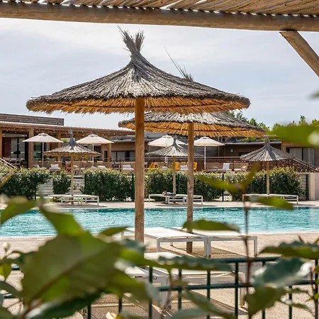 Pierre & Premium Domaine Du Golfe Du Lion Aparthotel