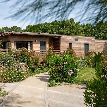 Pierre & Premium Domaine Du Golfe Du Lion Apartmanhotel