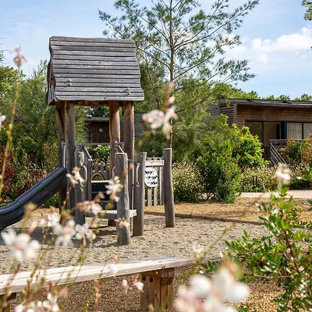 Aparthotel Pierre & Premium Domaine Du Golfe Du Lion Saint-Cyprien (Pyrenees-Orientales)