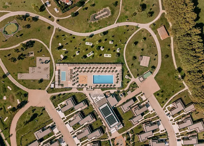 Pierre & Premium Domaine Du Golfe Du Lion 4* Saint-Cyprien (Pyrenees-Orientales)