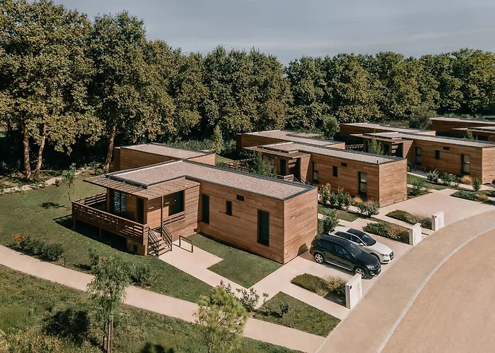 Pierre & Premium Domaine Du Golfe Du Lion 4*